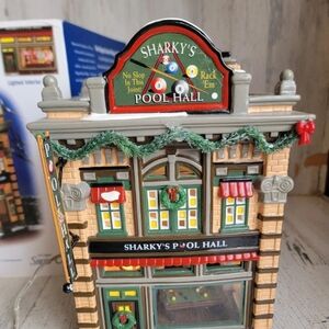 Department 56 Snow Village Sharky’s Pool Hall 55614 Retired Building w/ Box